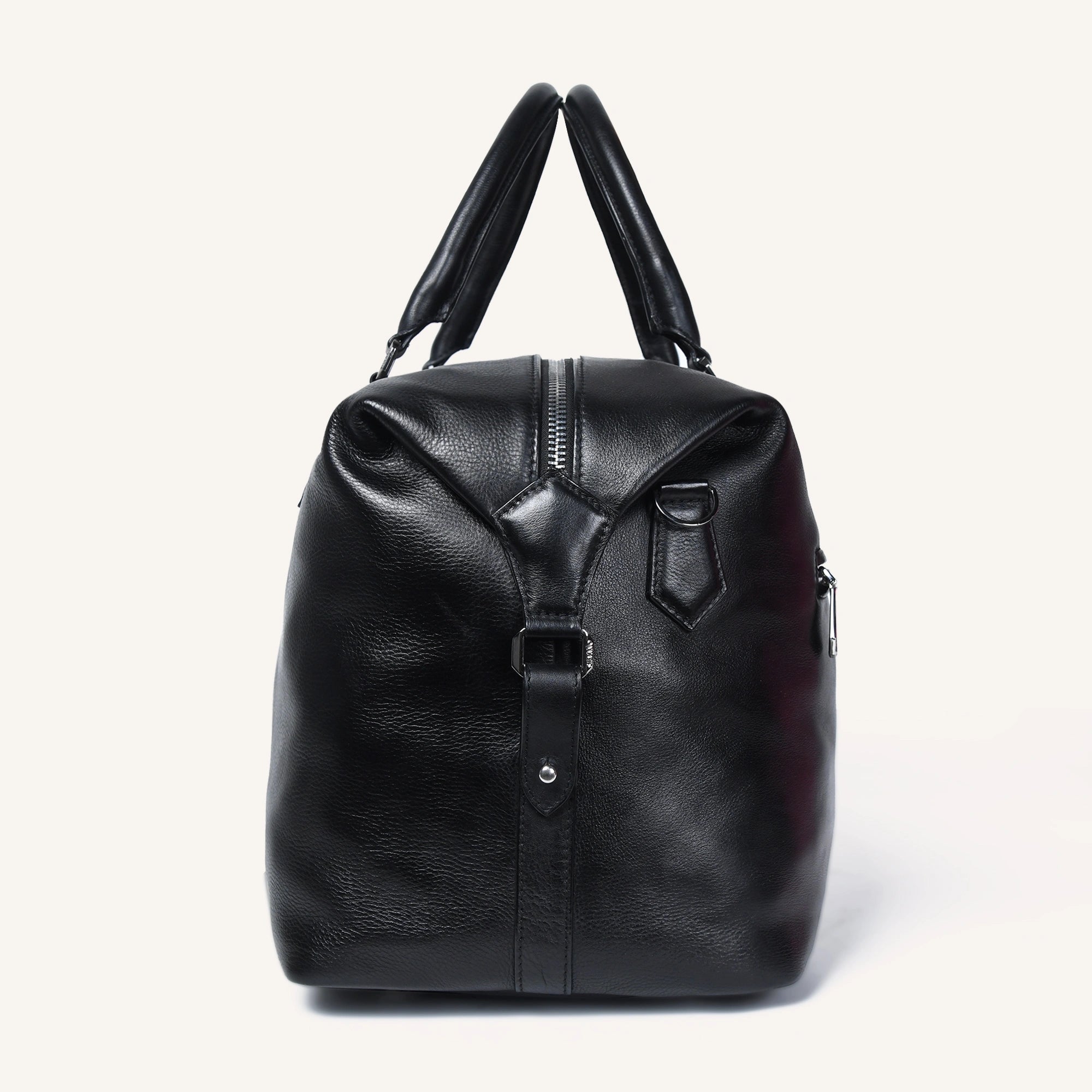 silvano gear grip weekender duffle bag - black leather duffle bag