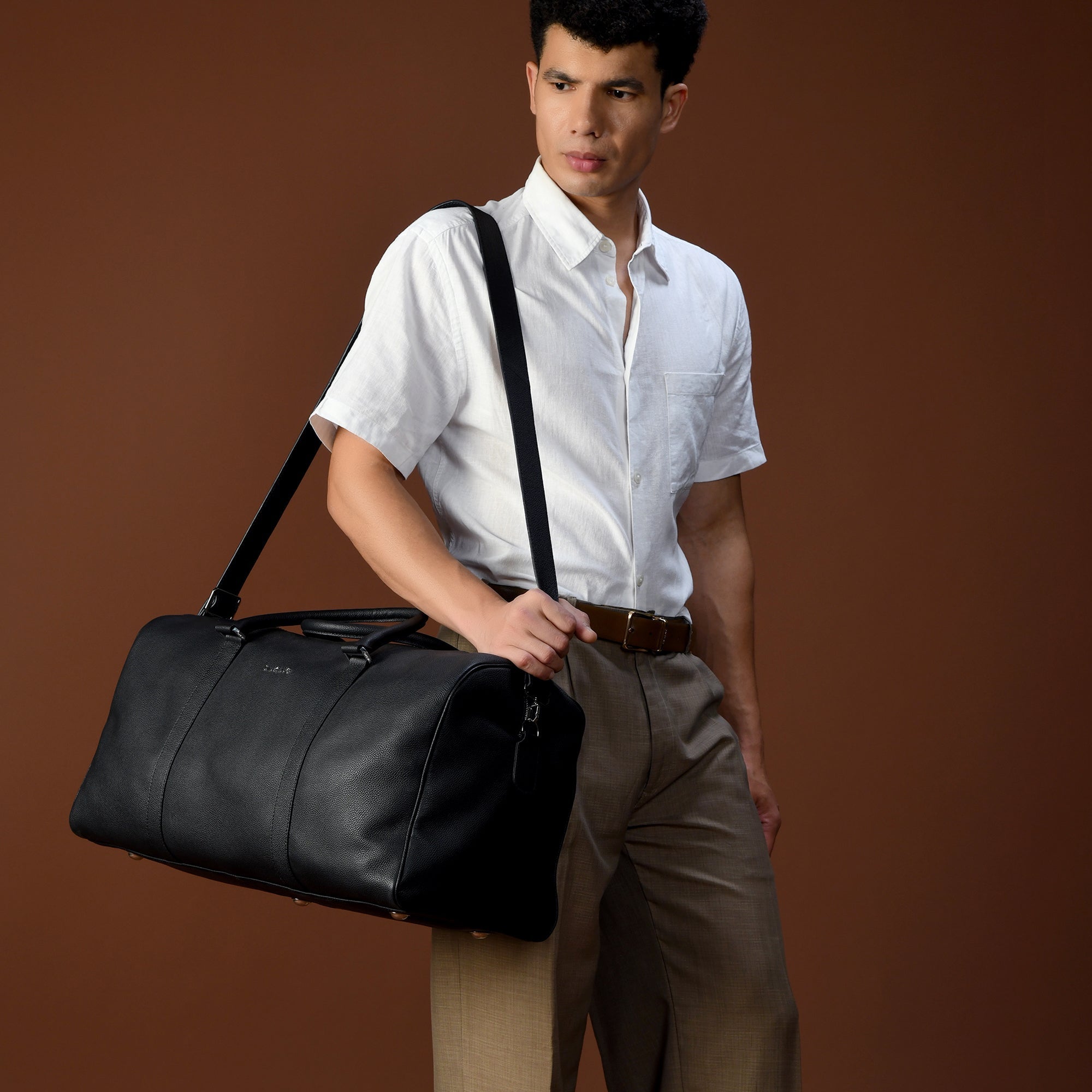VAYAGER BARREL DUFFLE - BLACK