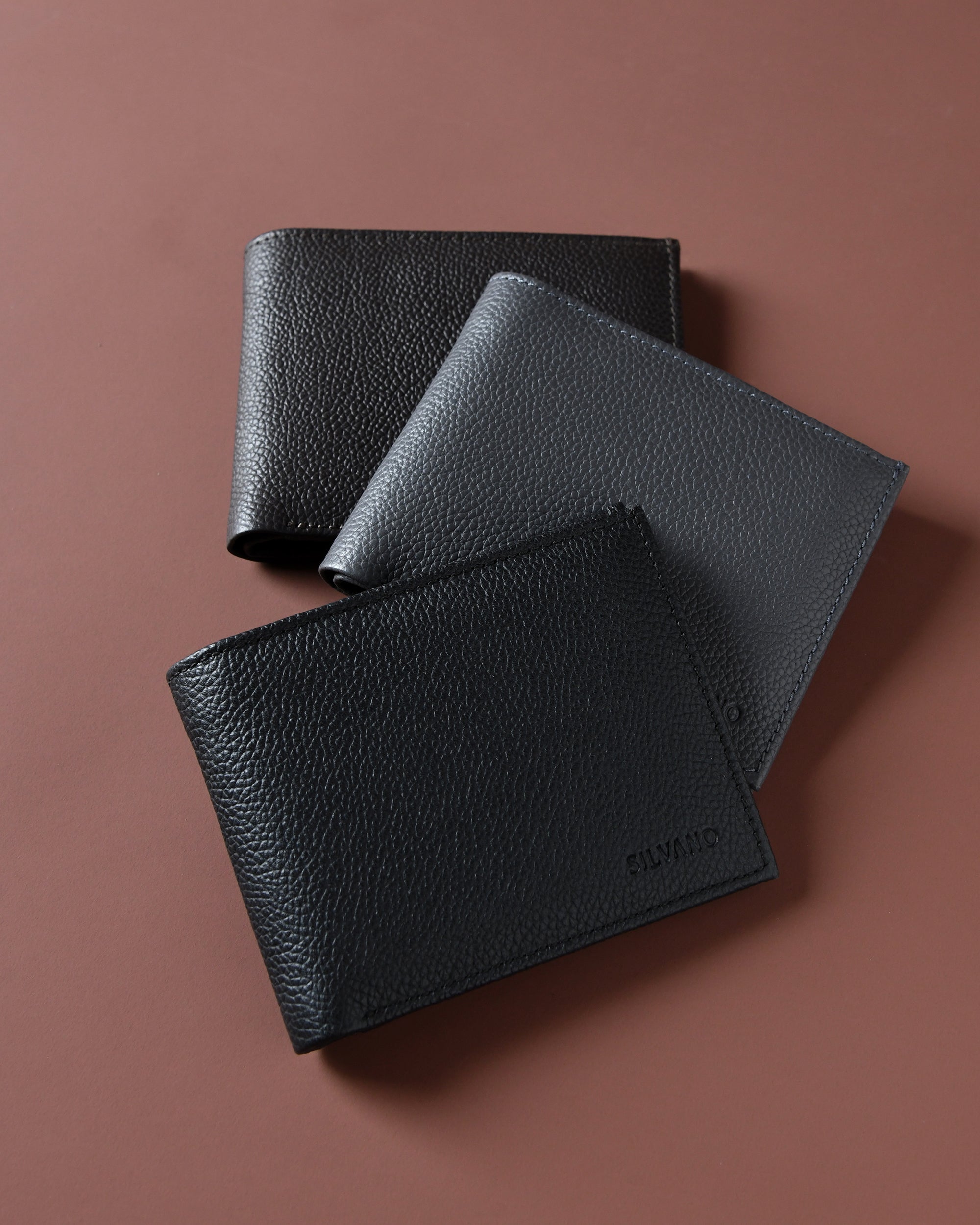 THE HEMINGWAY WALLET FOR MEN – BLACK