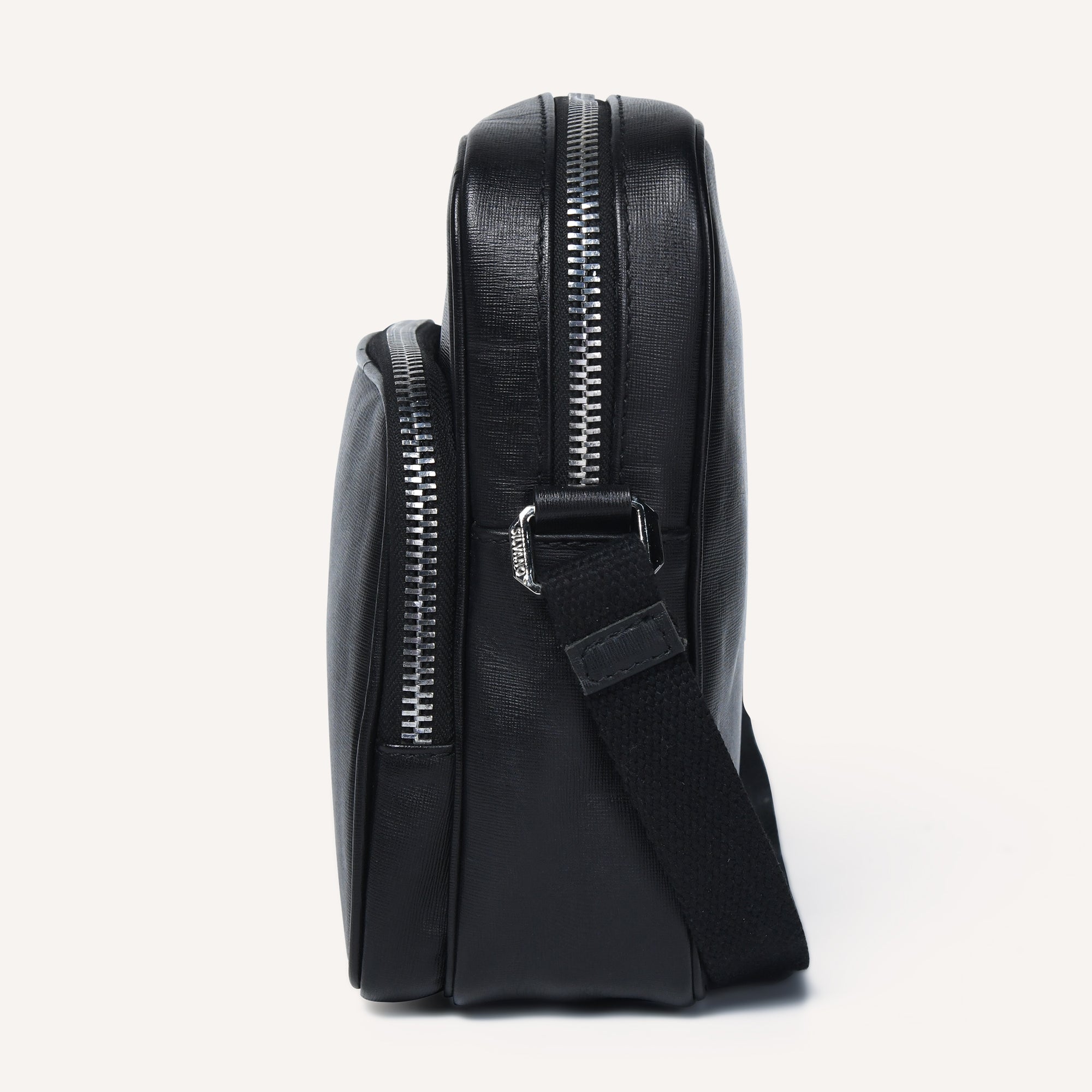 JET BAG CROSSBODY BAG - BLACK