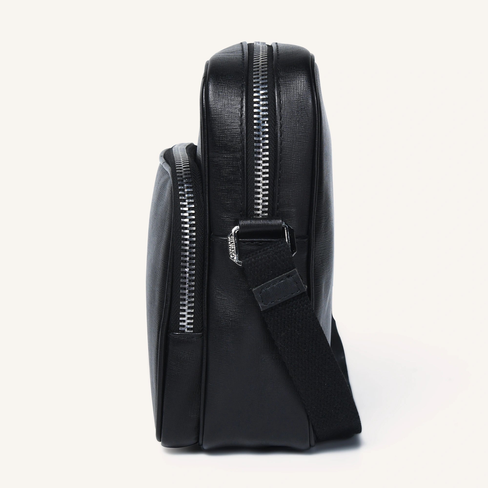 JET BAG CROSSBODY BAG - BLACK