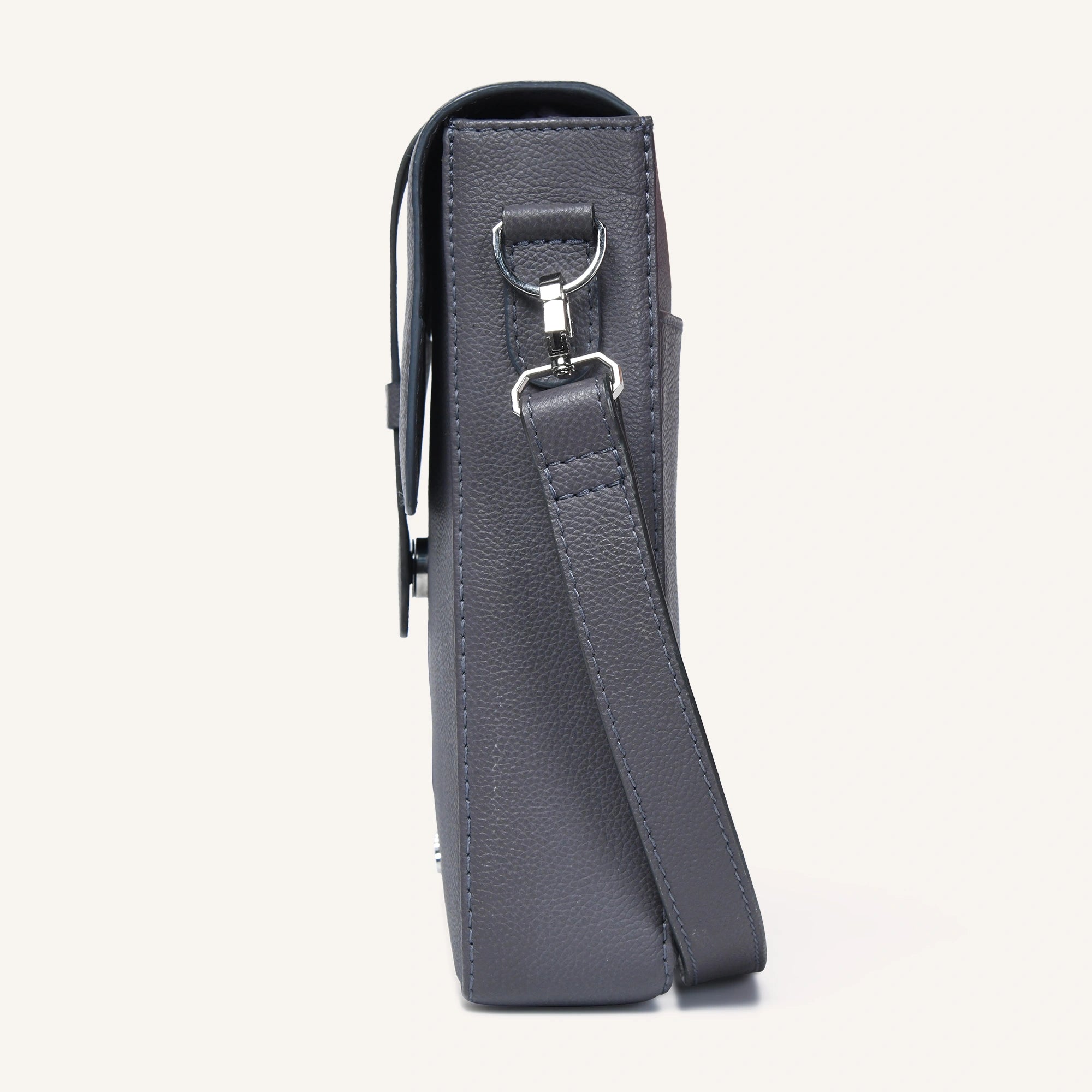 WAYFARER'S SLING CROSSBODY BAG - GRAY