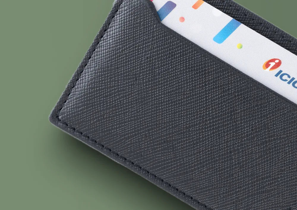 titan tally card holder - black leather card holder