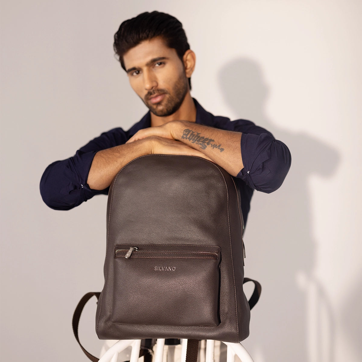 silvano trail trekkar backpack - dark brown leather backpack