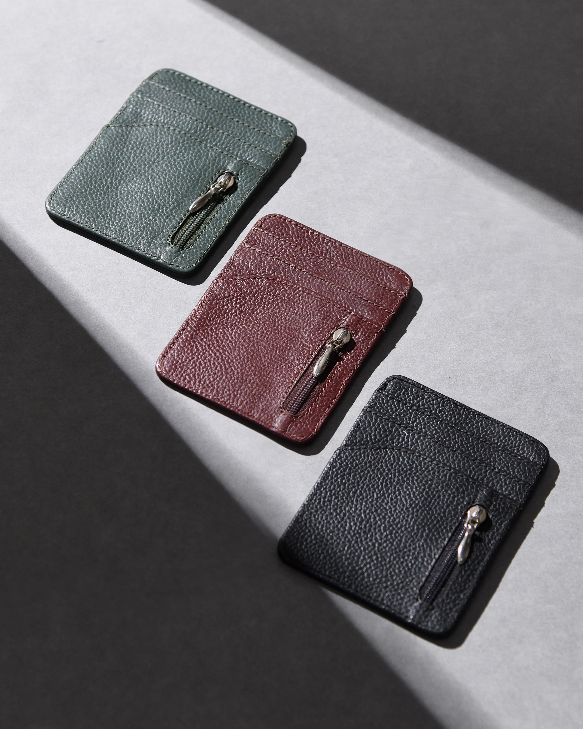 SIENA LEATHER CARD HOLDER FOR MEN – OLIVE