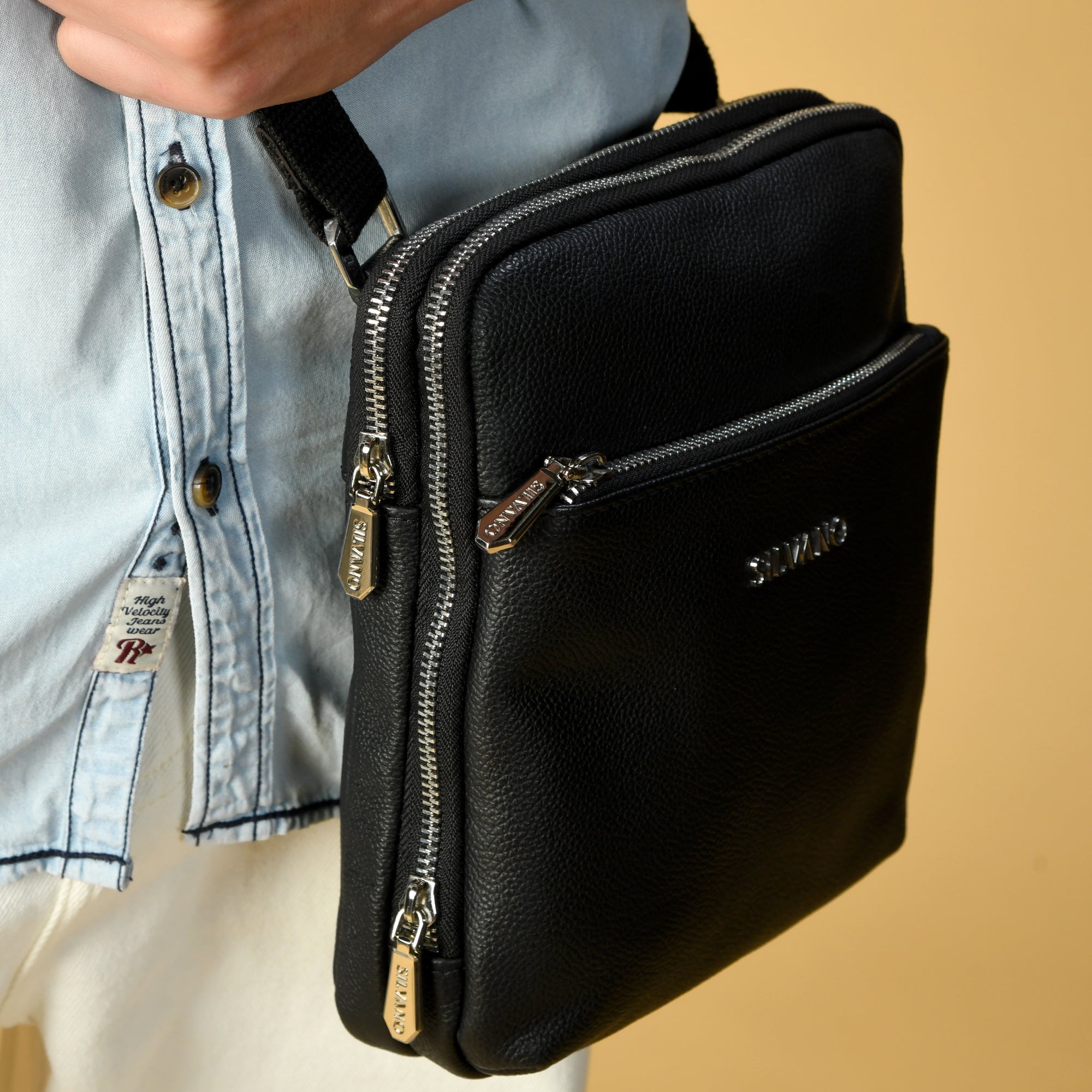 MANHATTAN MESSENGER BAG FOR MEN - BLACK