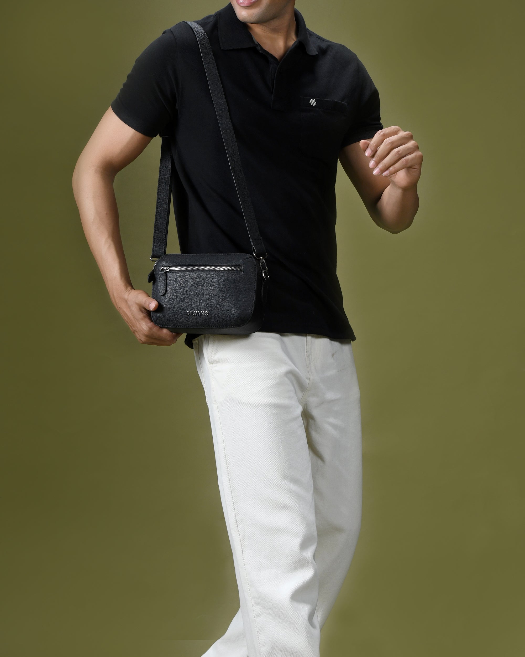 SLEEK STRIDE CROSSBODY BAG FOR MEN - Black