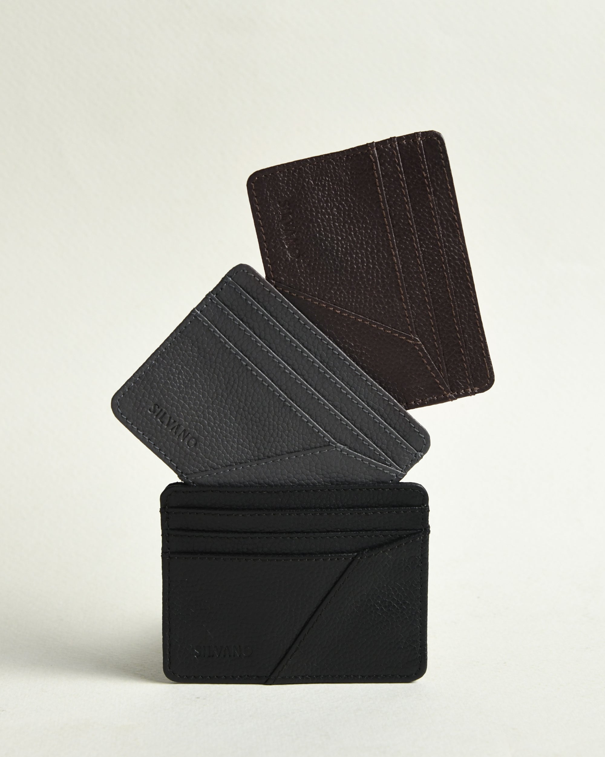 ARCO VAULT LEATHER CARD HOLDER FOR MEN – GREY