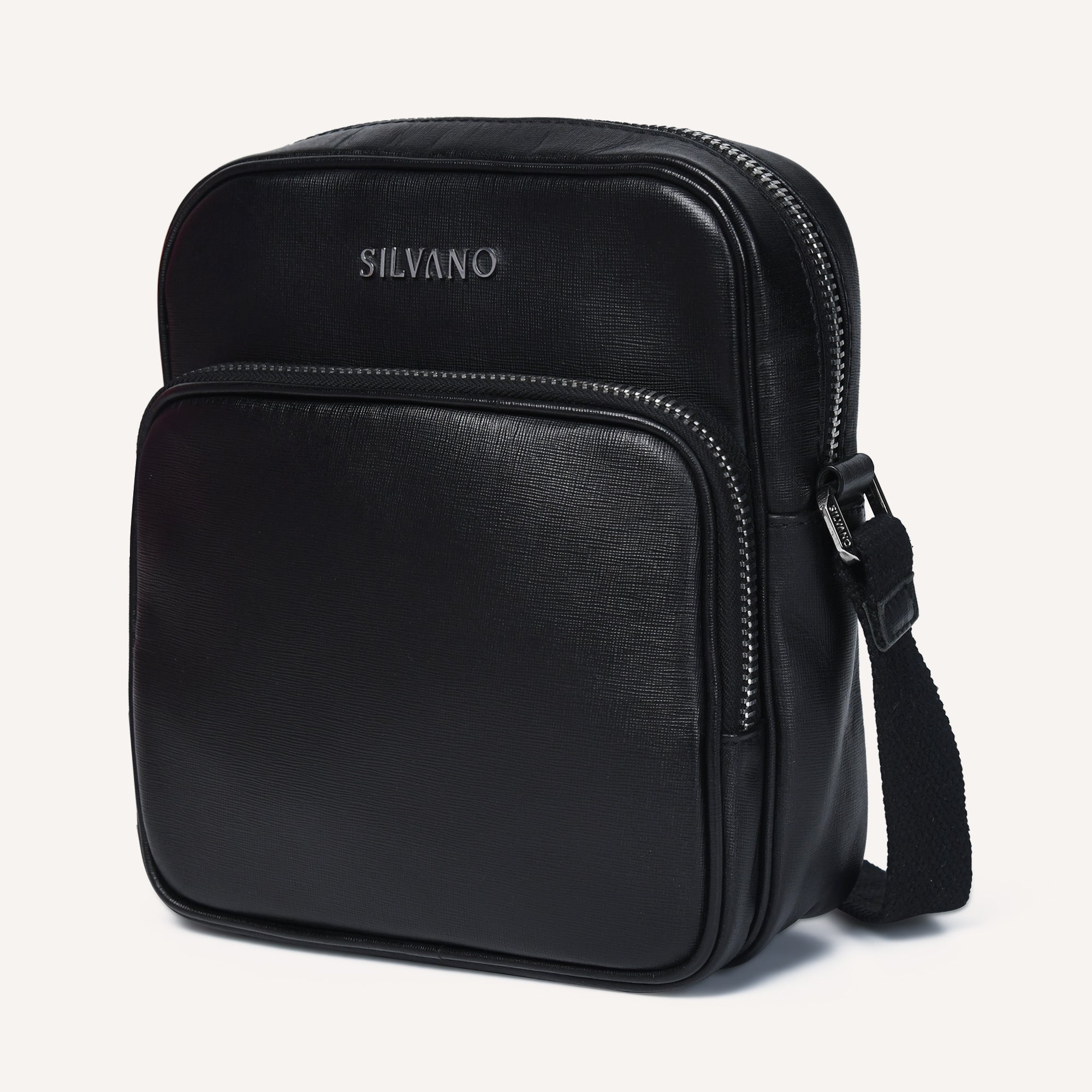 JET BAG CROSSBODY BAG - BLACK