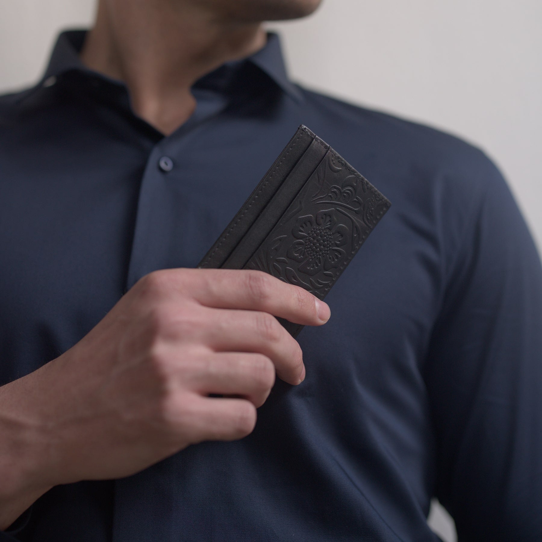 VINTAGE STASH CARD HOLDER - BLACK